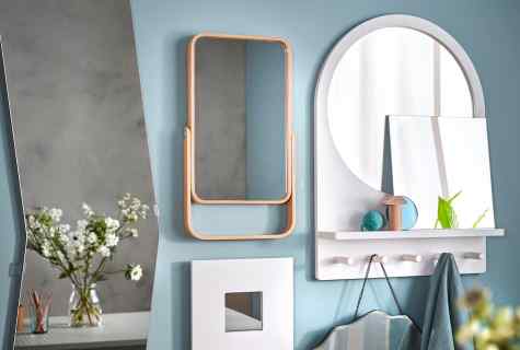 How to fix mirror to wall