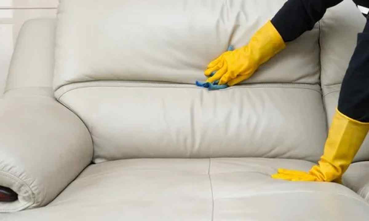How to clean furniture