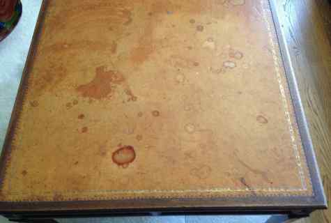 How to remove spots from leather product