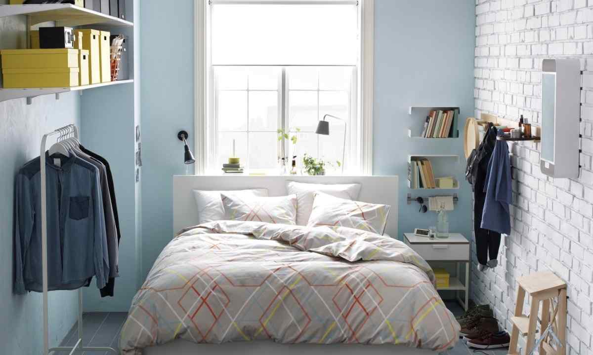 How to save space in the bedroom