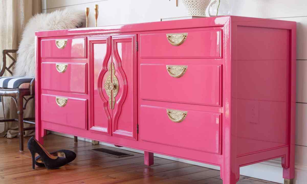 How to paint dresser