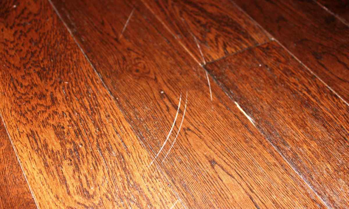 How to close up scratches on furniture