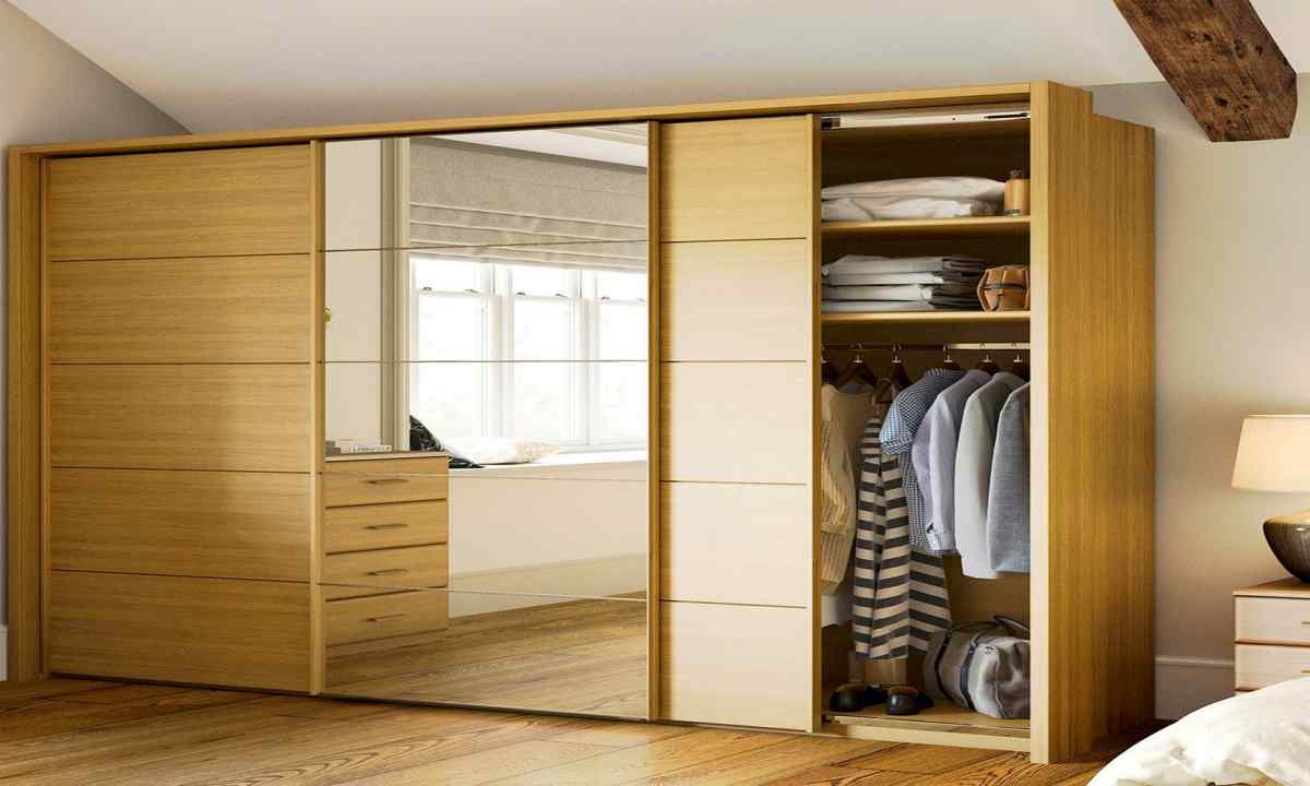How to make the built-in sliding wardrobe with own hands