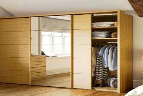 How to make the built-in sliding wardrobe with own hands
