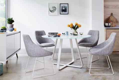 How to choose dining table