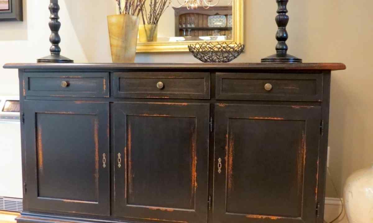 How to decorate old furniture