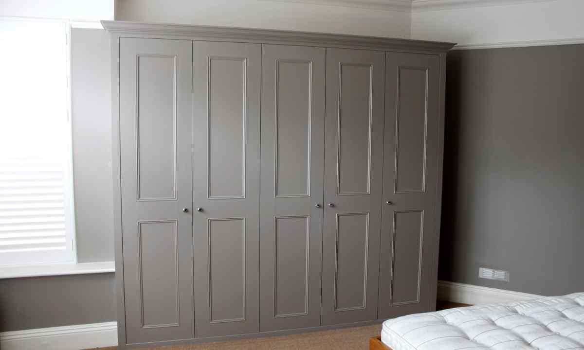 How to construct the fitted cupboard