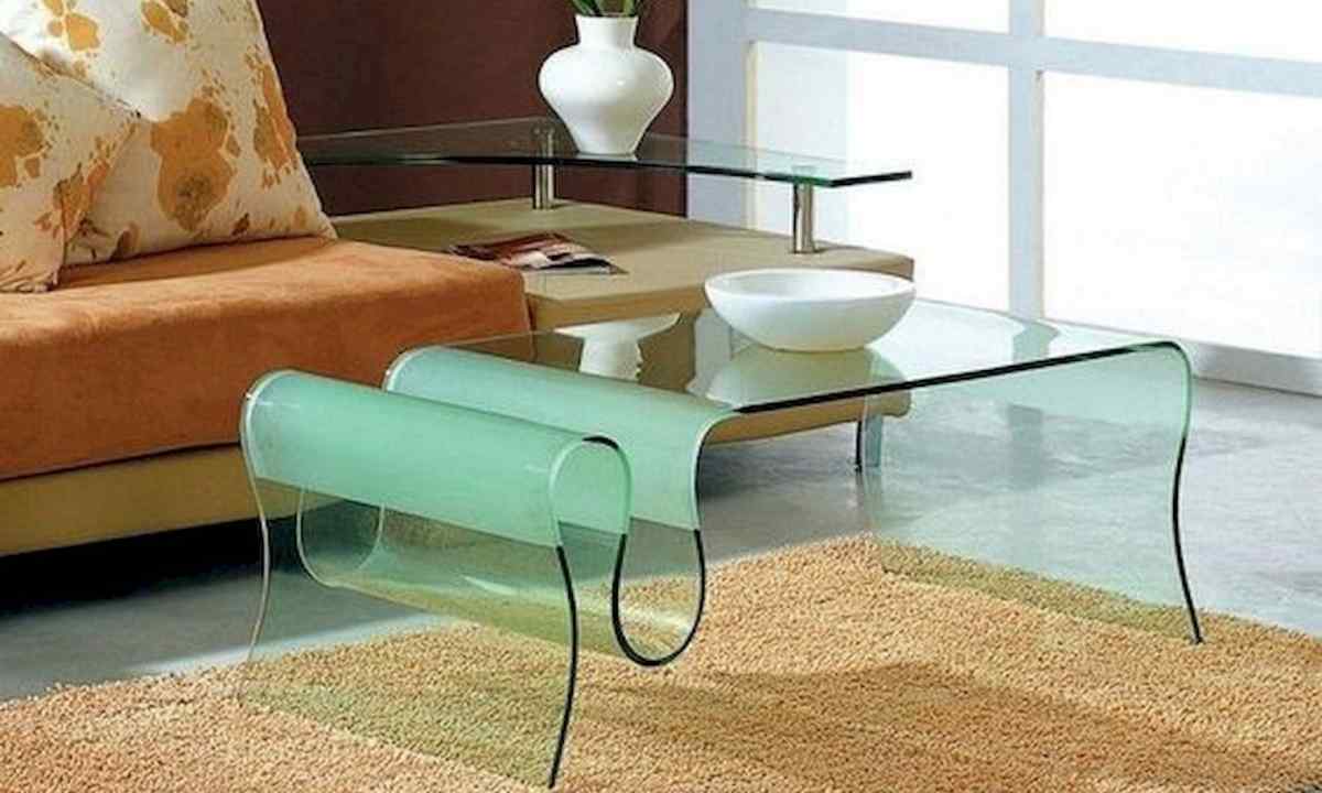 Glass furniture in interior: pluses and minuses
