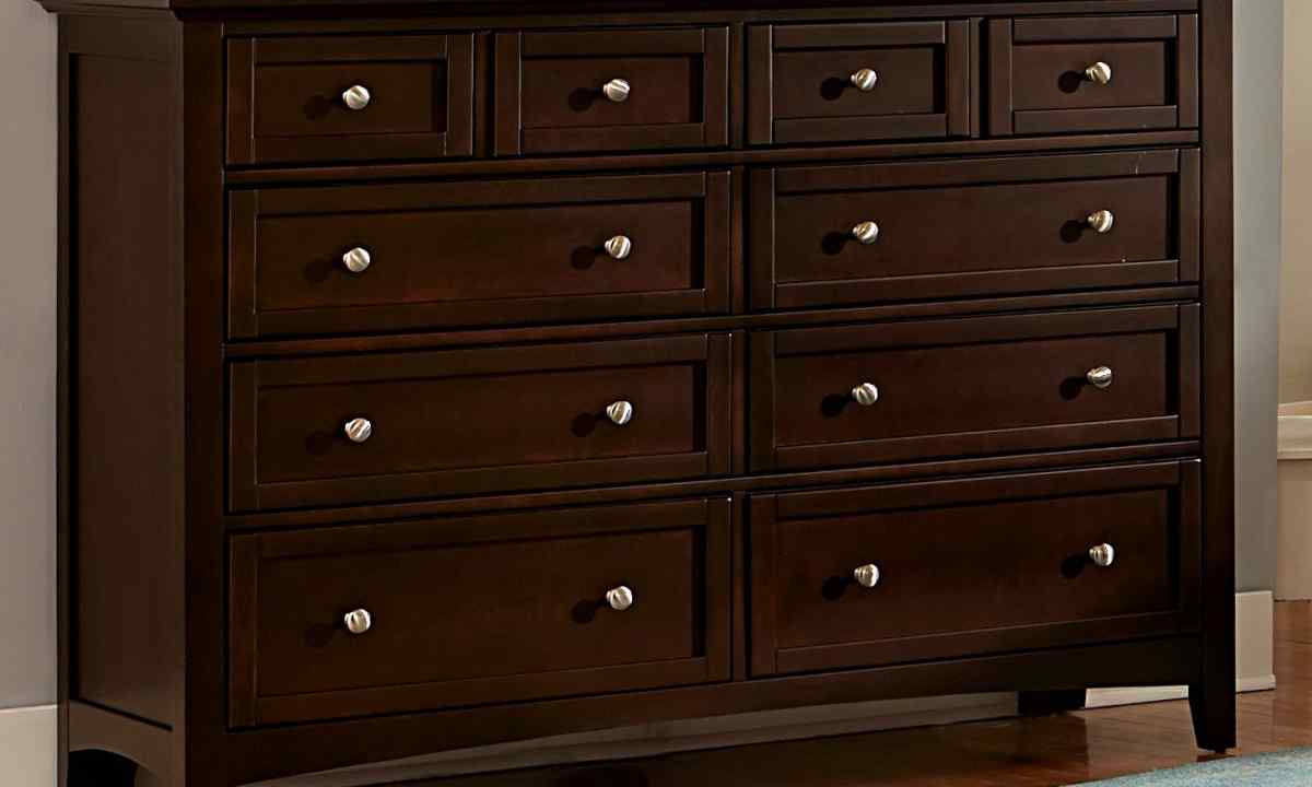 How to choose dresser from the massif