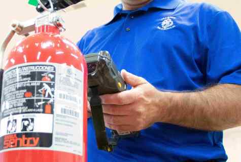 How to check the fire extinguisher