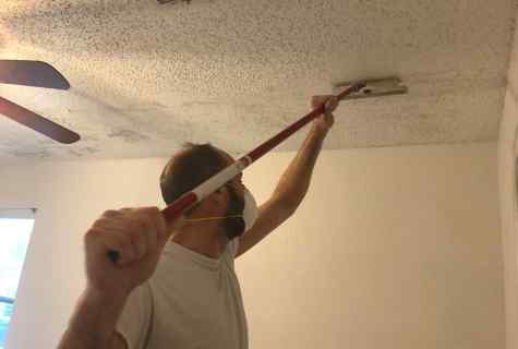 How to whitewash ceiling the roller