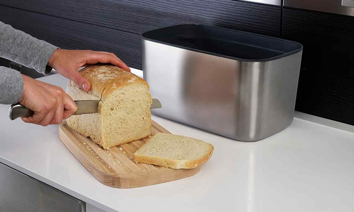 How to choose bread box