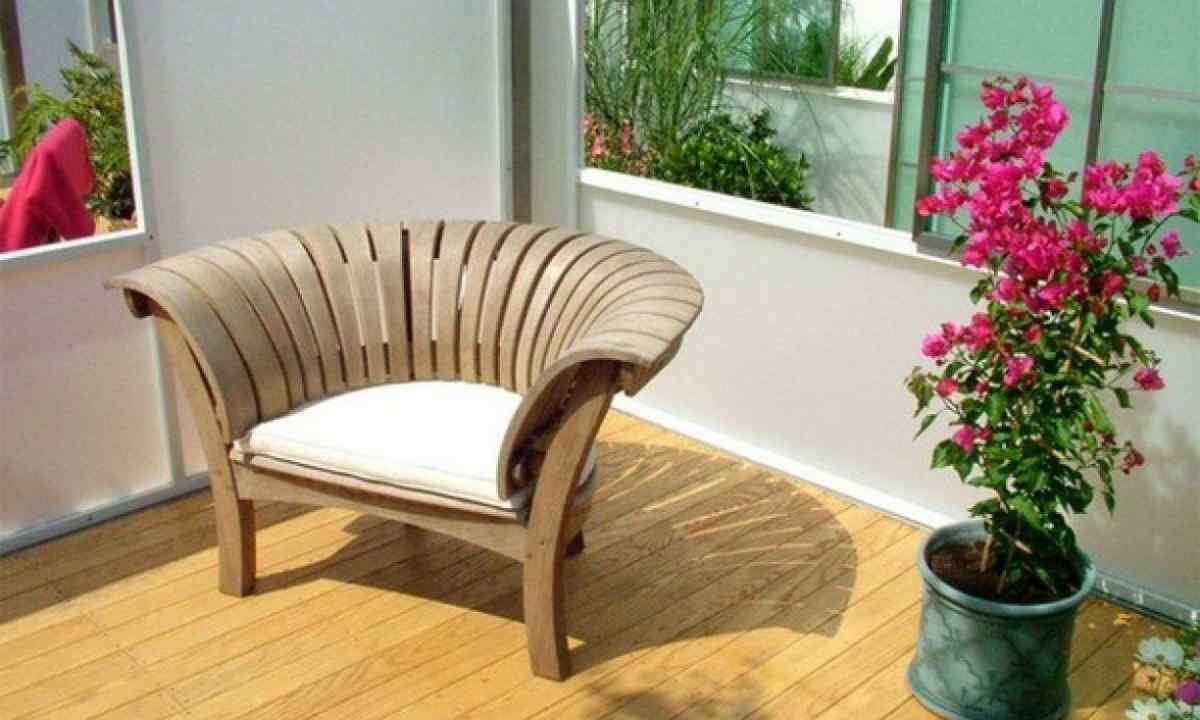 How to make ornament for garden of normal chair