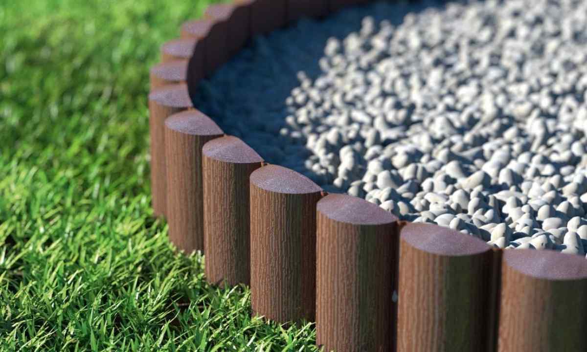 Types of materials for production of garden border