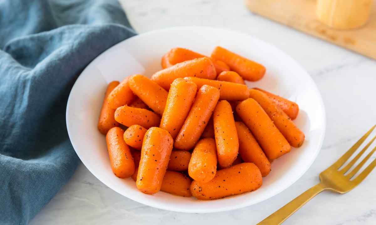 When to thin out carrots