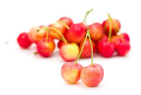How to impart cherry on sweet cherry