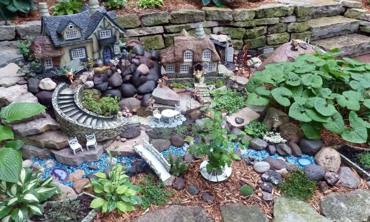 How to make house mini-garden