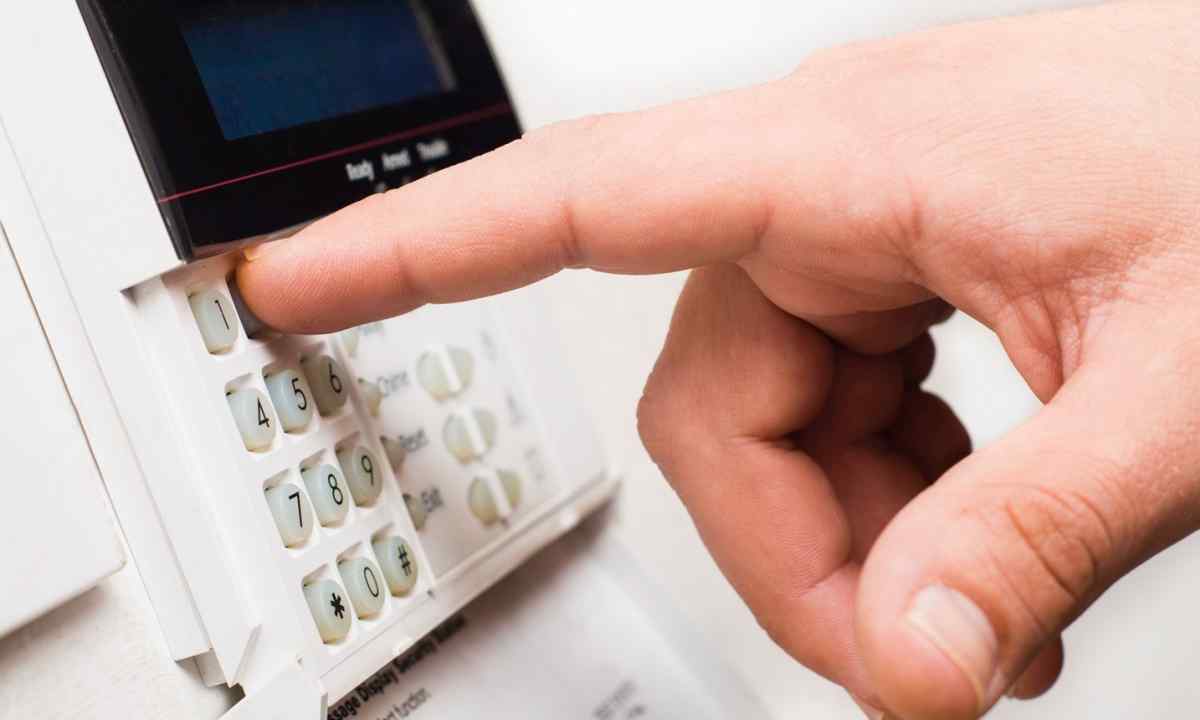 How to put the apartment on the alarm system