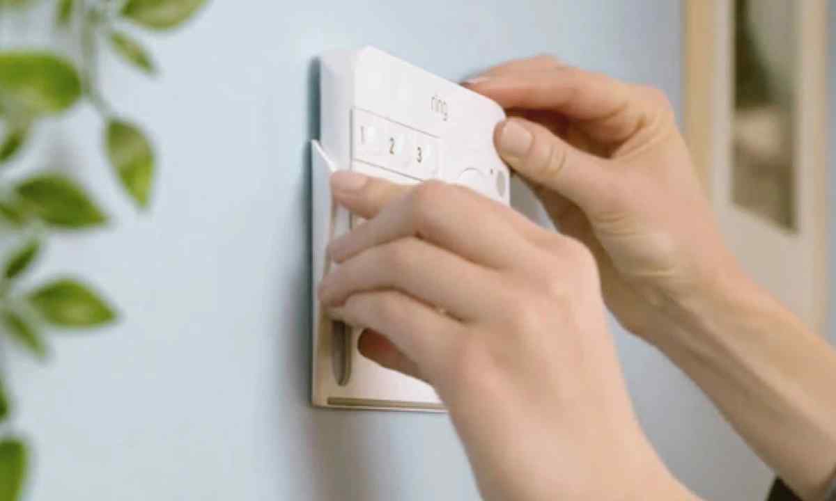 How to switch-off the alarm system in the apartment