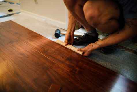 What thickness it is better to choose laminate
