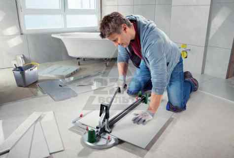 How to saw ceramic tile