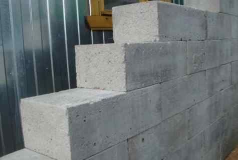 What base to choose under foam concrete blocks