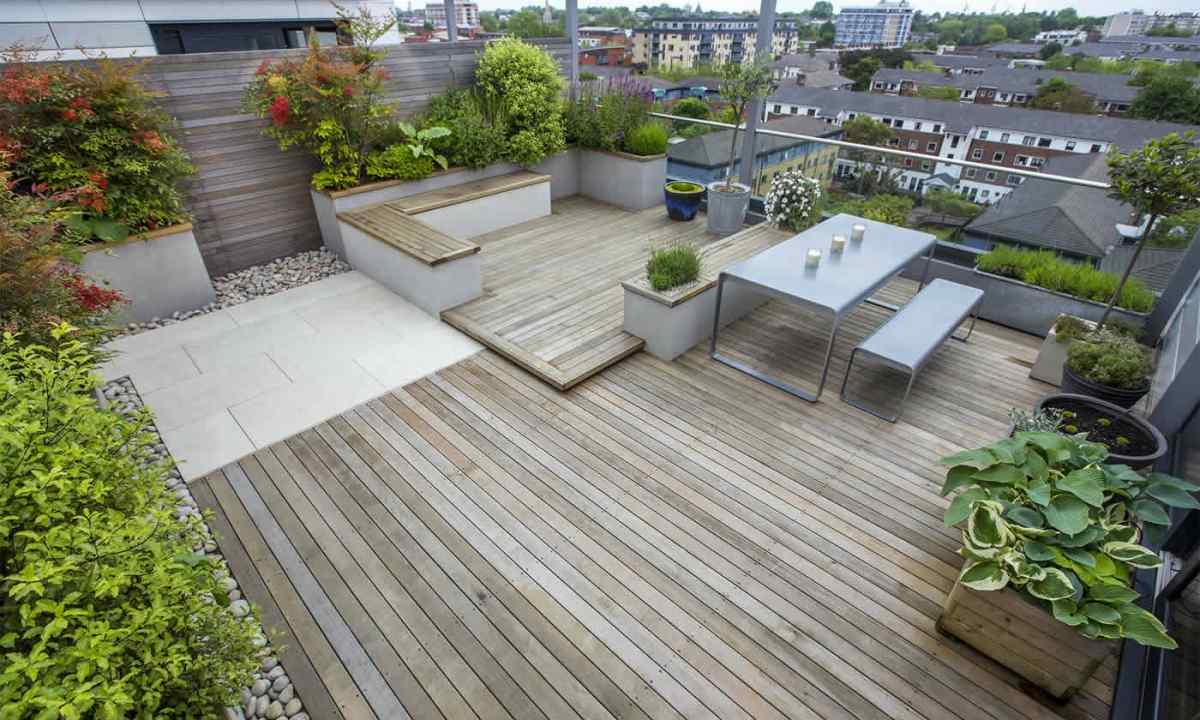 What to cover the rooftop with: covering options