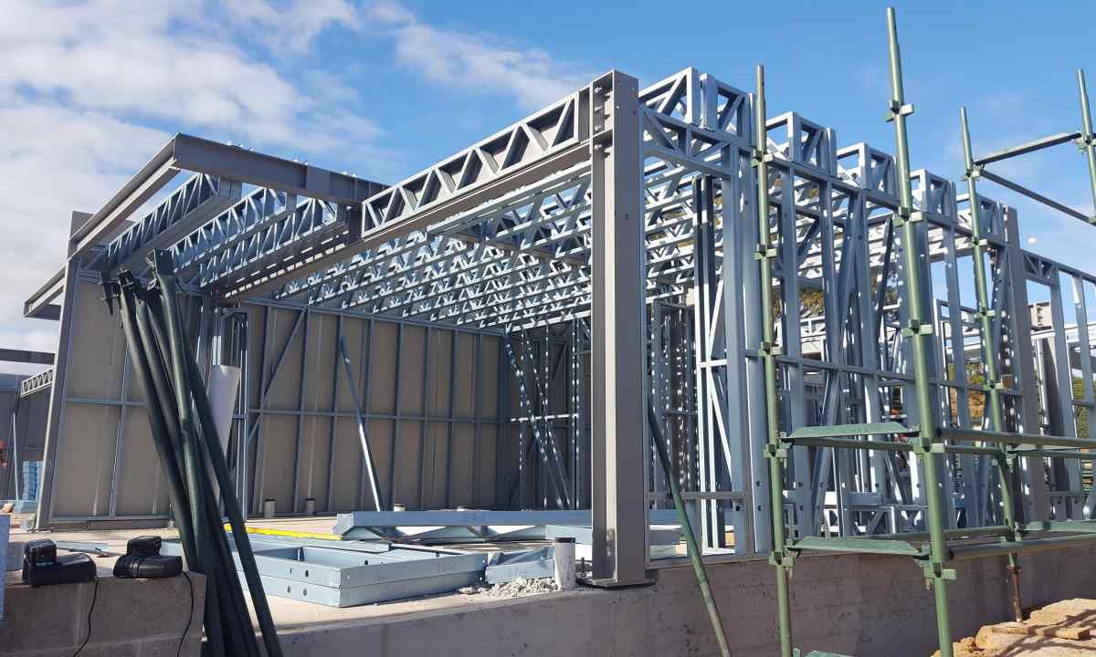 Prefabricated elements for construction of the base: blocks, plates, glasses