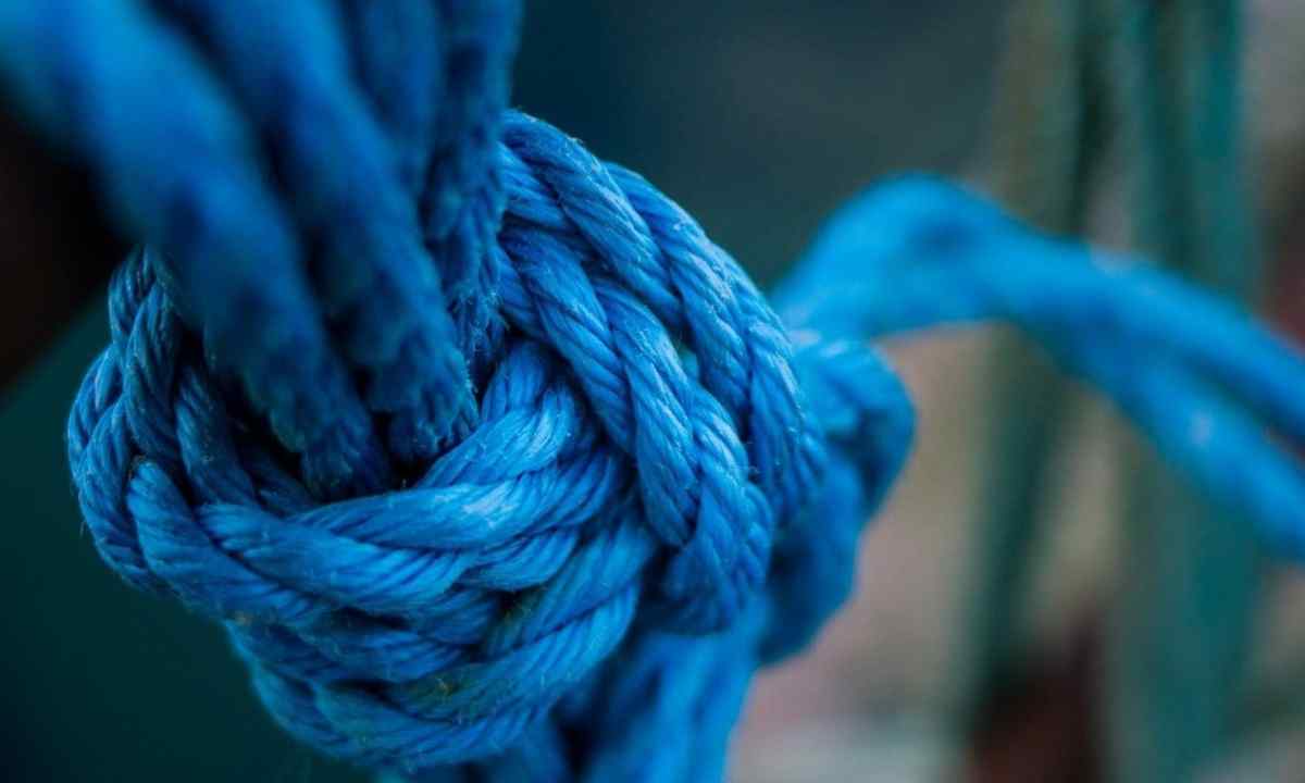 How to twist rope