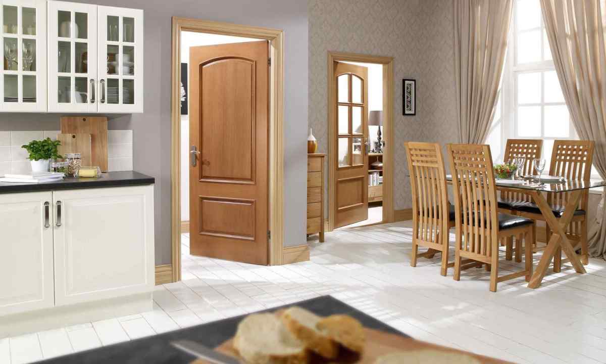 Advantages of doors from whole wood