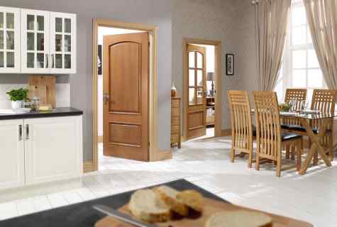Advantages of doors from whole wood
