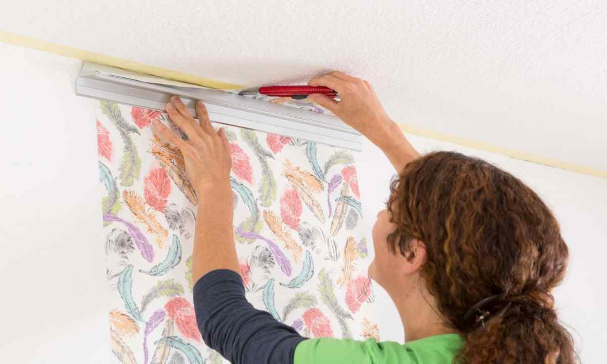 How to pokleit flizelinovy wall-paper
