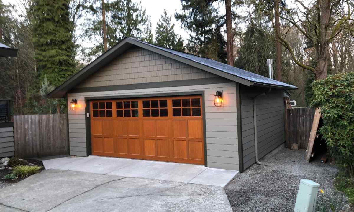 What to roof the house and garage