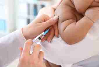 How to give injections to small children