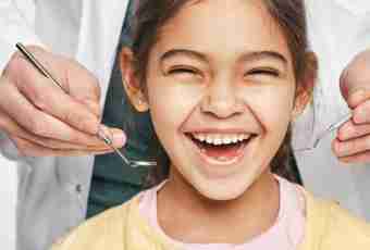 What to do if at the child teeth are cut