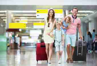 How to travel with children