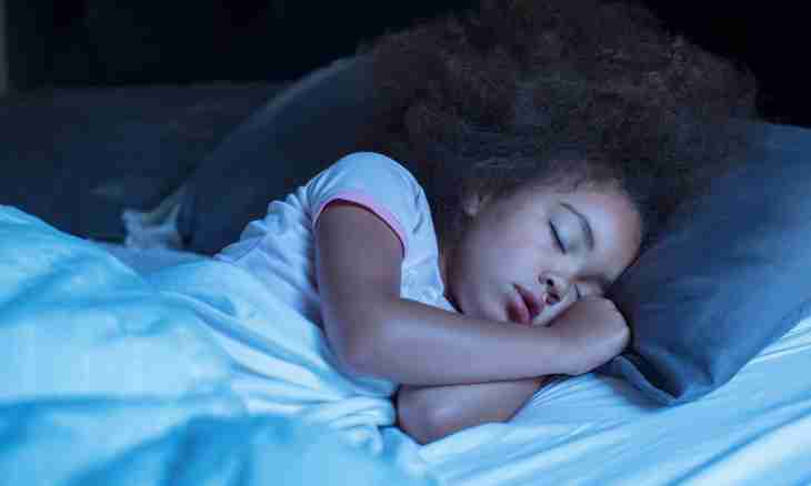 How many the child ""has to"" sleep