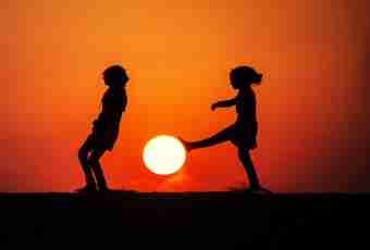 The summer sun for children: friend or enemy?