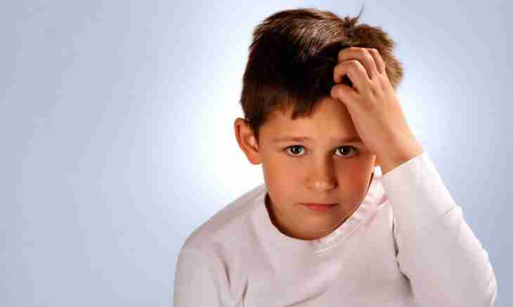 Why children have louses on the head
