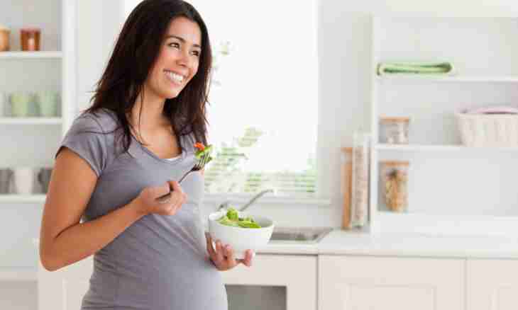 How to eat the pregnant woman not to recover