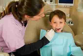 How to prepare the child for the first visit to the dentist