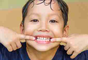 Why at the small child teeth spoil
