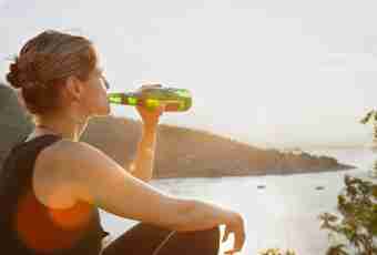 Whether nonalcoholic beer is possible for the feeding women?