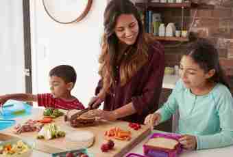 What to do to parents if the child badly eats?