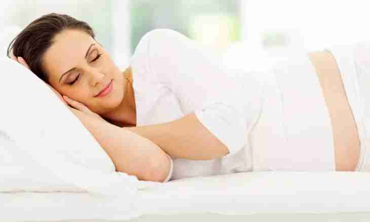Healthy sleep: how it is correct to sleep at pregnancy