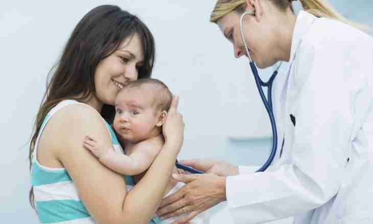 The mixed feeding of the newborn: opinion of doctors