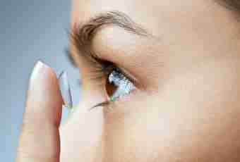 How to choose contact lenses to the child