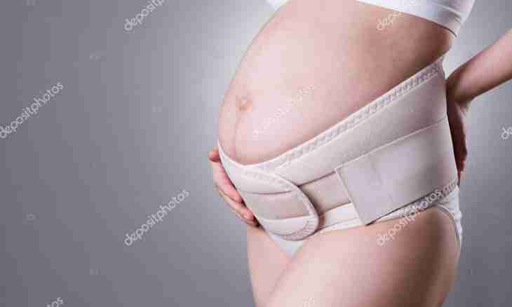 How to carry a bandage at pregnancy