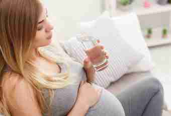 What the abundance of water at pregnancy is dangerous by