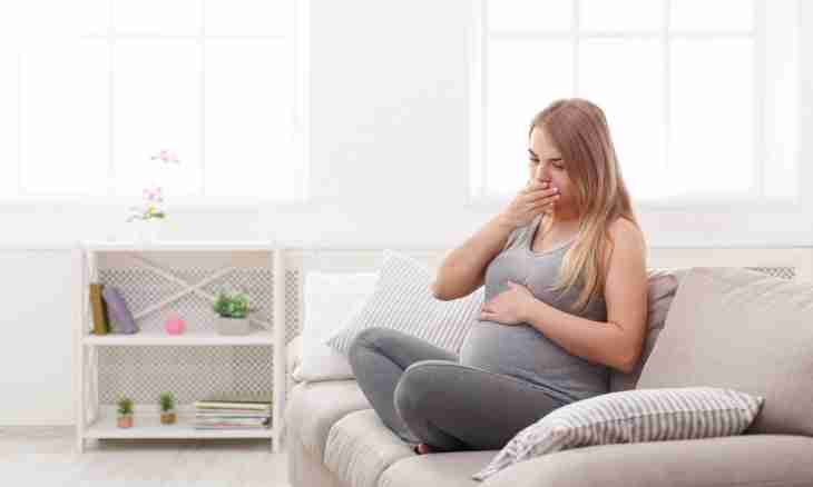 How to cope with nausea during pregnancy